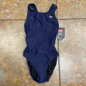 NWT TYR Size 26 (XS) Solid Maxfit Swimsuit